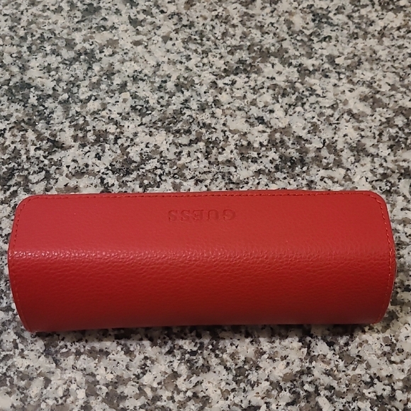 Guess Vibrant Red Clutch - Picture 3 of 6